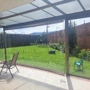 Casa de 5 alcobas en venta en San Jose De Bavaria, Bogotá, 460 m² · foto 8 de 19