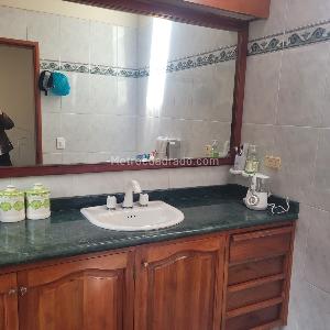 Casa de 4 alcobas en venta en San Jose De Bavaria, Bogotá, 380 m² · foto 12 de 17