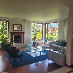 Casa de 4 alcobas en venta en San Jose De Bavaria, Bogotá, 380 m² · foto 7 de 17