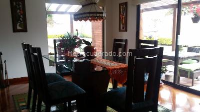 Casa de 3 alcobas en venta en San Jose De Bavaria, Bogotá, 340 m² · foto 2 de 20