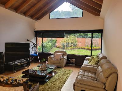 Casa en venta en San Jose De Bavaria, Bogotá · foto 9 de 11
