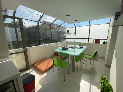 Casa de 4 alcobas en venta en San Jose De Bavaria, Bogotá, 460 m² · foto 5 de 17