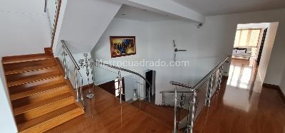 Casa de 4 alcobas en venta en San Jose De Bavaria, Bogotá, 480 m² · foto 12 de 20
