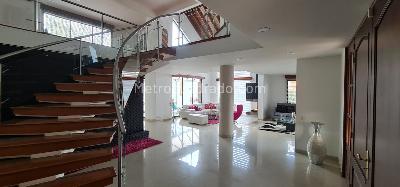 Casa de 4 alcobas en venta en San Jose De Bavaria, Bogotá, 480 m² · foto 18 de 20