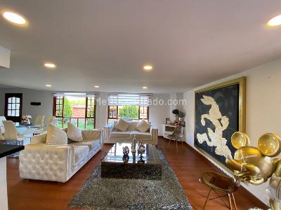 Casa de 4 alcobas en venta en San Jose De Bavaria, Bogotá, 350 m² · foto 13 de 15