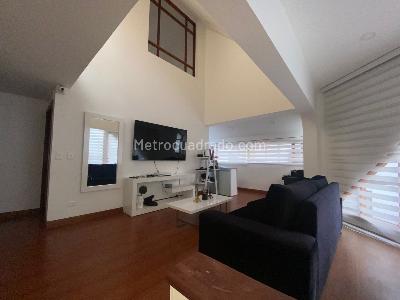 Casa de 4 alcobas en venta en San Jose De Bavaria, Bogotá, 350 m² · foto 6 de 15