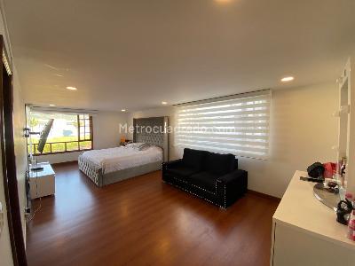 Casa de 4 alcobas en venta en San Jose De Bavaria, Bogotá, 350 m² · foto 10 de 15