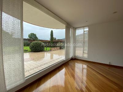 Casa de 5 alcobas en venta en Hacienda San Simon, Bogotá, 1600 m² · foto 12 de 19