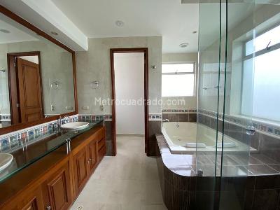 Casa de 5 alcobas en venta en Hacienda San Simon, Bogotá, 1600 m² · foto 17 de 19