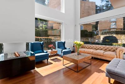 Casa de 4 alcobas en venta en Altos De Sotileza, Bogotá, 522 m² · foto 2 de 15