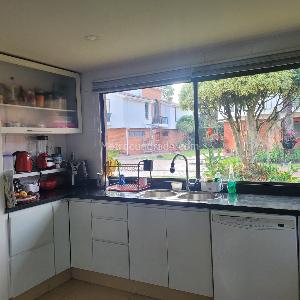 Casa de 4 alcobas en venta en San Jose De Bavaria, Bogotá, 400 m² · foto 5 de 18