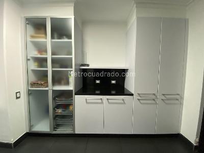 Casa de 3 alcobas en venta en San Jose De Bavaria, Bogotá, 400 m² · foto 10 de 17