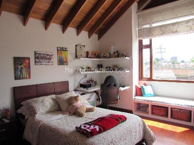 Casa de 4 alcobas en venta en San Jose De Bavaria, Bogotá, 300 m² · foto 12 de 17