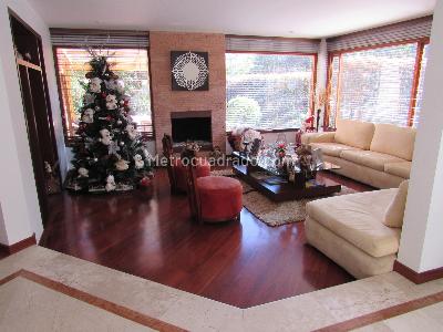 Casa de 4 alcobas en venta en San Jose De Bavaria, Bogotá, 300 m² · foto 15 de 17
