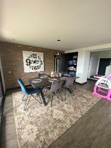 Casa de 3 alcobas en venta en San Jose De Bavaria, Bogotá, 300 m² · foto 3 de 16