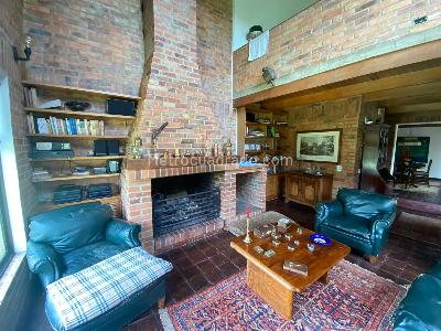 Casa de 4 alcobas en venta en Guaymaral, Bogotá, 1700 m² · foto 4 de 17