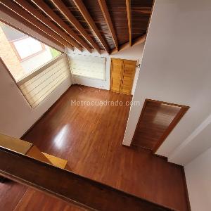 Casa de 4 alcobas en venta en San Jose De Bavaria, Bogotá, 800 m² · foto 12 de 16