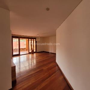 Casa de 4 alcobas en venta en San Jose De Bavaria, Bogotá, 800 m² · foto 7 de 16