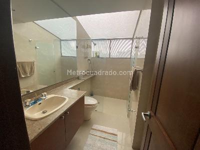 Casa en venta en San Jose De Bavaria, Bogotá · foto 12 de 17