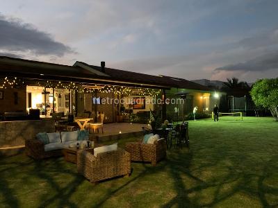 Casa de 3 alcobas en venta en Hacienda San Simon, Bogotá, 368 m² · foto 8 de 12