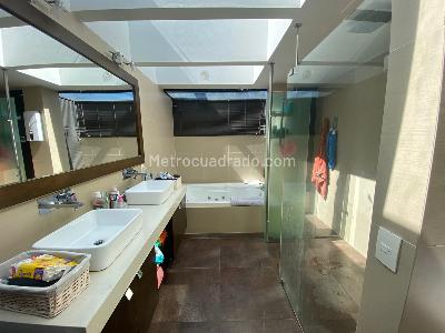 Casa de 3 alcobas en venta en Hacienda San Sebastian, Bogotá, 1653 m² · foto 15 de 19