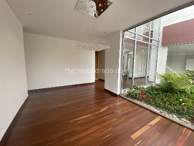 Casa de 4 alcobas en venta en Hacienda San Simon, Bogotá, 1520 m² · foto 3 de 20