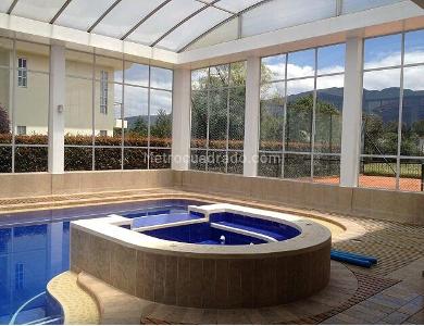 Casa de 5 alcobas en venta en Hacienda San Simon, Bogotá, 1245 m² · foto 10 de 13