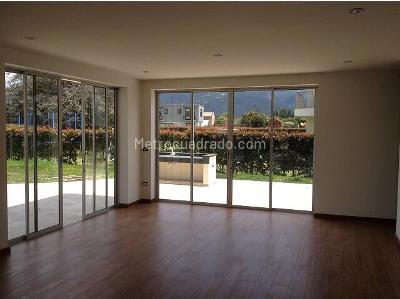 Casa de 5 alcobas en venta en Hacienda San Simon, Bogotá, 1245 m² · foto 13 de 13