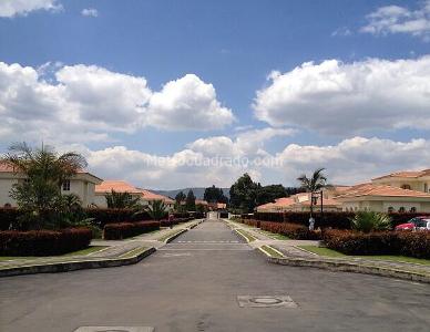 Casa de 5 alcobas en venta en Hacienda San Simon, Bogotá, 1245 m² · foto 9 de 13