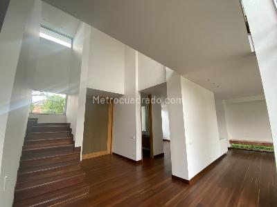 Casa de 4 alcobas en venta en Hacienda San Simon, Bogotá, 1520 m² · foto 9 de 18