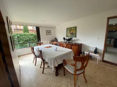 Casa de 4 alcobas en venta en San Jose De Bavaria, Bogotá, 360 m² · foto 14 de 19
