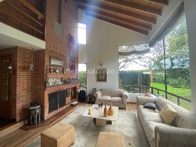 Casa de 4 alcobas en venta en San Jose De Bavaria, Bogotá, 360 m² · foto 16 de 19