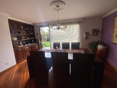 Casa de 3 alcobas en venta en San Jose De Bavaria, Bogotá, 300 m² · foto 7 de 19