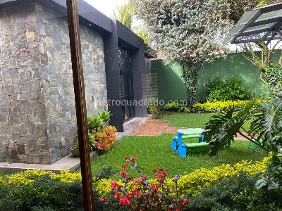 Casa en venta en San Jose De Bavaria, Bogotá · foto 9 de 20