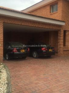 Casa de 4 alcobas en venta en Hacienda San Simon, Bogotá, 1500 m² · foto 9 de 9