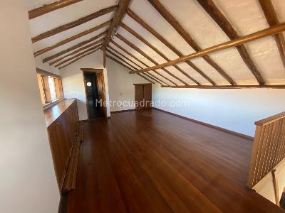 Casa de 4 alcobas en venta en San Jose De Bavaria, Bogotá, 800 m² · foto 18 de 18
