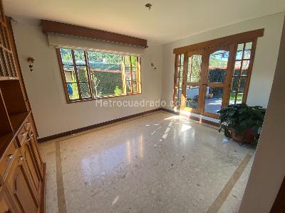 Casa de 4 alcobas en venta en San Jose De Bavaria, Bogotá, 800 m² · foto 8 de 18