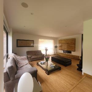 Casa de 3 alcobas en venta en San Jose De Bavaria, Bogotá, 800 m² · foto 13 de 20
