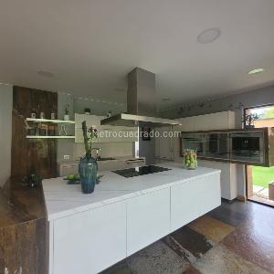 Casa de 3 alcobas en venta en San Jose De Bavaria, Bogotá, 800 m² · foto 5 de 20
