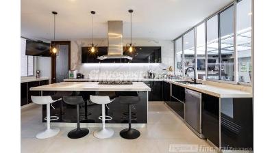 Casa de 4 alcobas en venta en San Jose De Bavaria, Bogotá, 600 m² · foto 5 de 14