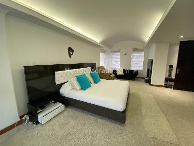 Casa de 3 alcobas en venta en San Jose De Bavaria, Bogotá, 800 m² · foto 18 de 19