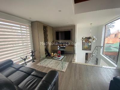 Casa de 4 alcobas en venta en San Jose De Bavaria, Bogotá, 280 m² · foto 13 de 17