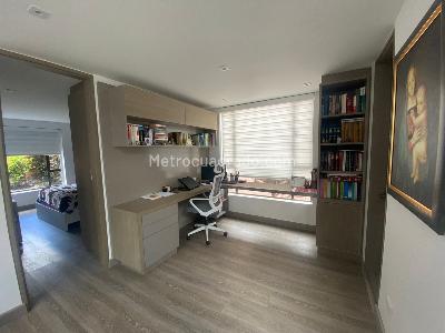 Casa de 4 alcobas en venta en San Jose De Bavaria, Bogotá, 280 m² · foto 9 de 17
