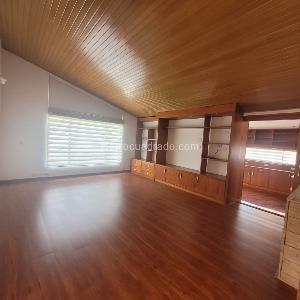 Casa en venta en San Jose De Bavaria, Bogotá · foto 10 de 19
