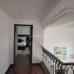 Casa de 5 alcobas en venta en San Jose De Bavaria, Bogotá, 360 m² · foto 9 de 16
