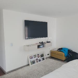 Casa de 5 alcobas en venta en San Jose De Bavaria, Bogotá, 360 m² · foto 14 de 16