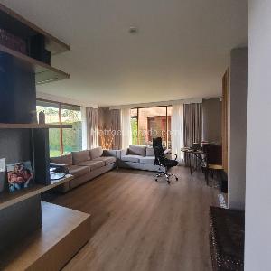 Casa de 4 alcobas en venta en San Jose De Bavaria, Bogotá, 460 m² · foto 5 de 9