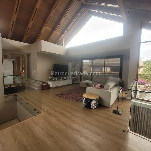 Casa de 4 alcobas en venta en San Jose De Bavaria, Bogotá, 460 m² · foto 8 de 9
