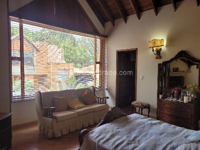 Casa de 3 alcobas en venta en San Jose De Bavaria, Bogotá, 300 m² · foto 15 de 18
