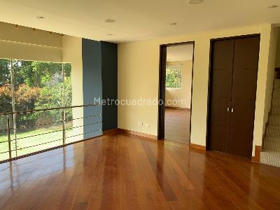 Casa de 4 alcobas en venta en San Simon, Bogotá, 430 m² · foto 14 de 20